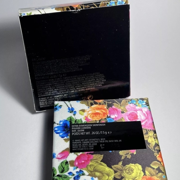 MAC Richard Quinn Extra Dimension Skinfinish Highlighter Day Glow Shimmer LE NEW - Picture 11 of 11